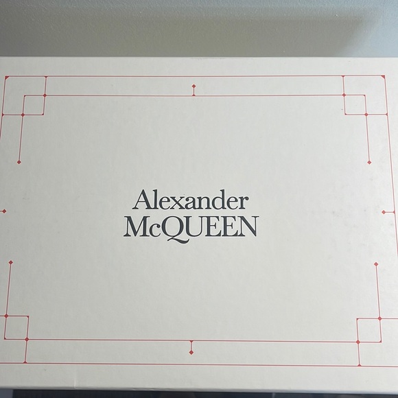 NEW Alexander McQueen Oversized Blue Suede Sneakers - Picture 4 of 13